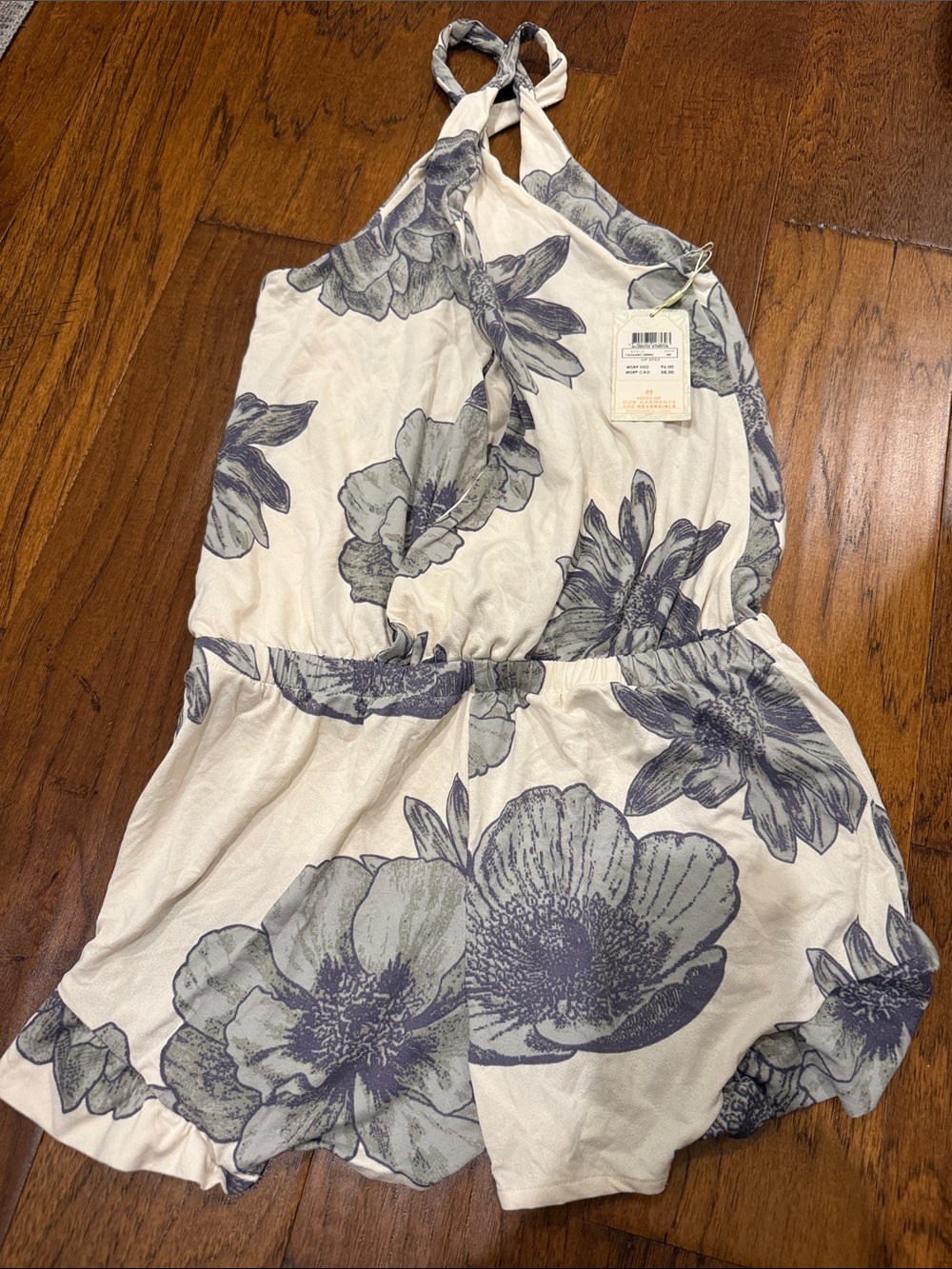 Maaji coverup NWT medium